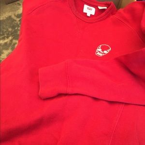 Levi’s brand skull sweater